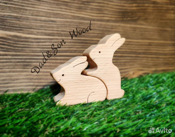 Деревянные фигурки. Зайчики