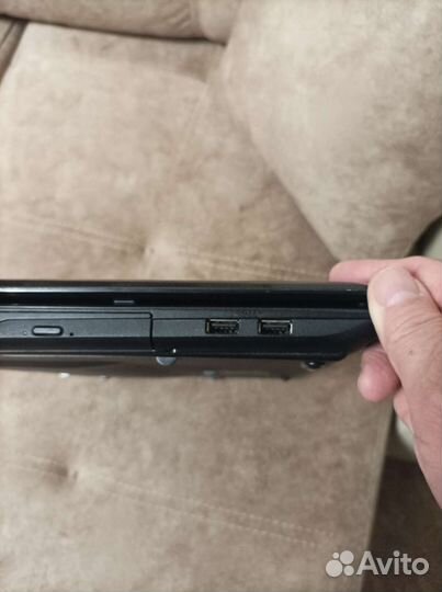 Ноутбук asus