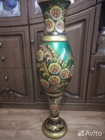 Напольная ваза в стиле хохлома