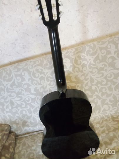 Классическая гитара 3/4 бу