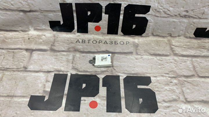 Усилитель антенны Mercedes-Benz Gl-Class X164 W164