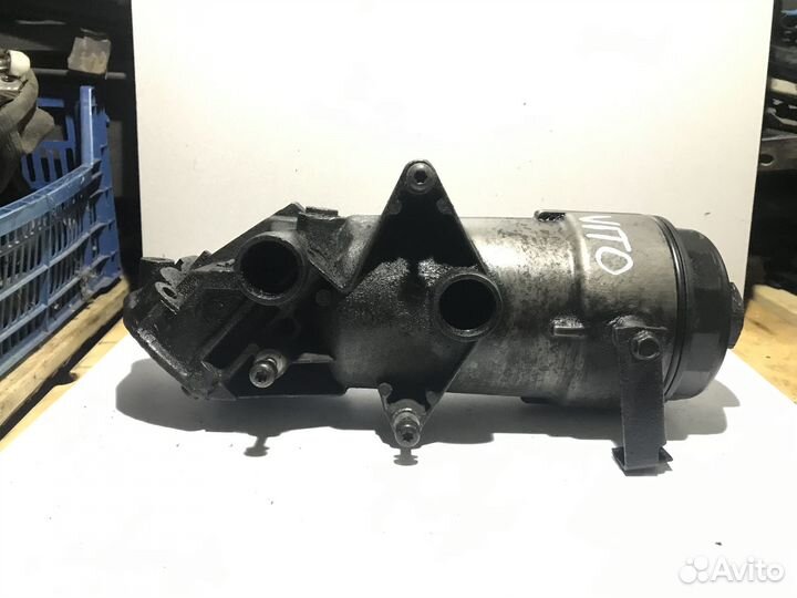 Корпус масляного фильтра Mercedes Benz Vito