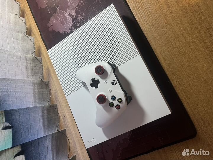 Xbox One s