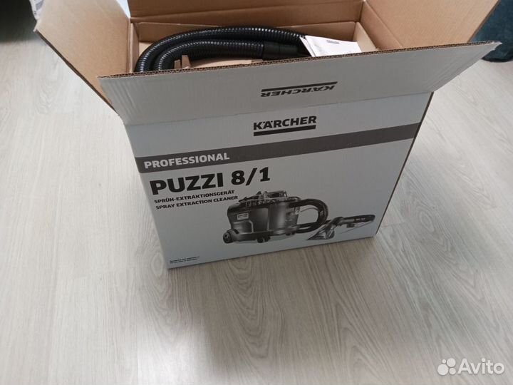 Karcher Puzzi 8/1 C моющий пылесос