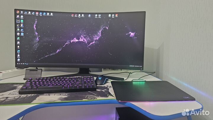 Игровой пк с монитором и клавиатурой