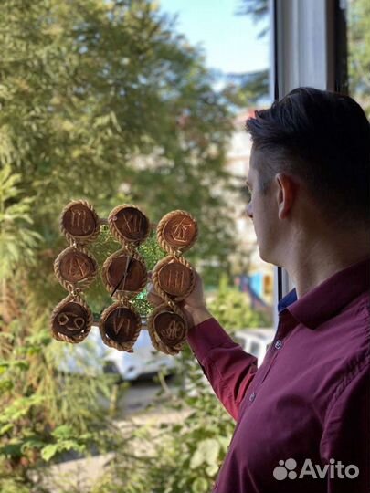 Деревянные часы из эвкалипта