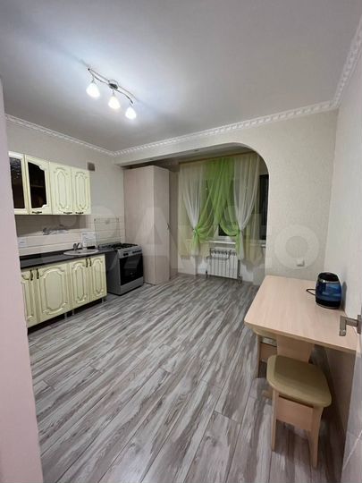 1-к. квартира, 42 м², 2/7 эт.