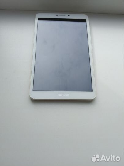 Планшет archos 80b Xenon 8 GB Blutooth 2 sim белый