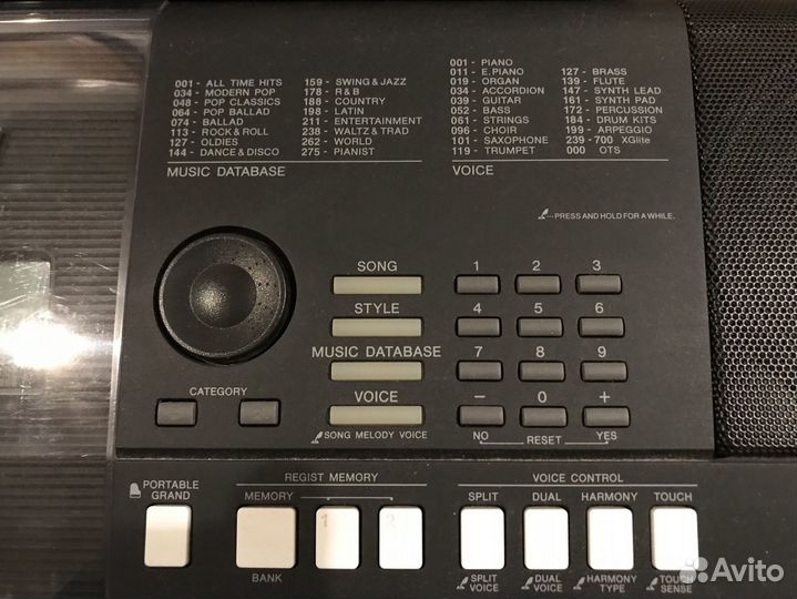Синтезатор psr e423