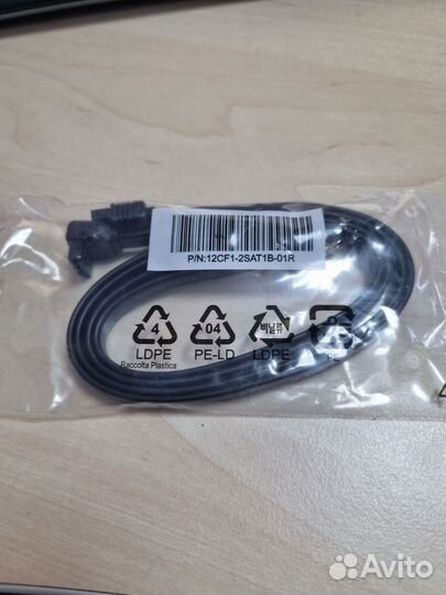 Кабель SATA Gigabyte 12CF1-2SAT1B-01R комплект 2шт