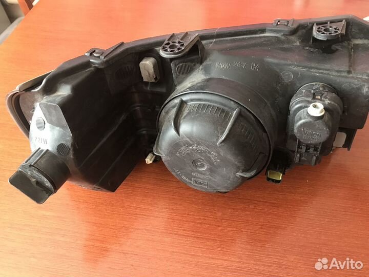 Продаю фару ленд ровер фрилендер