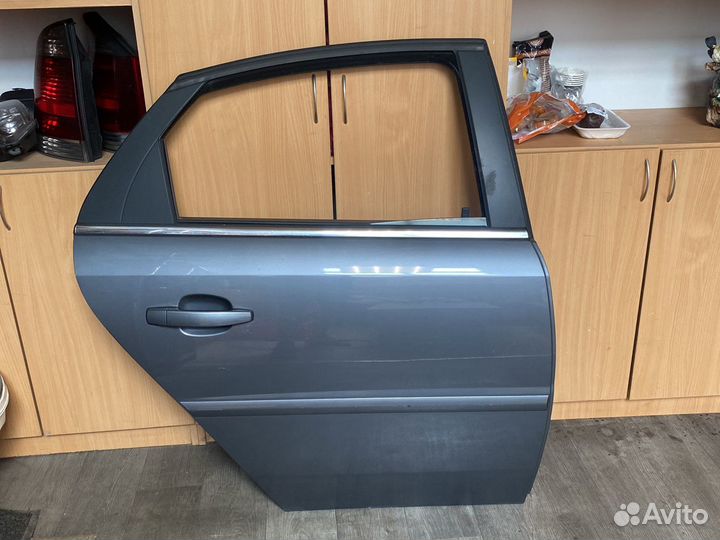 Opel vectra с задняя правая дверь опель вектра ц