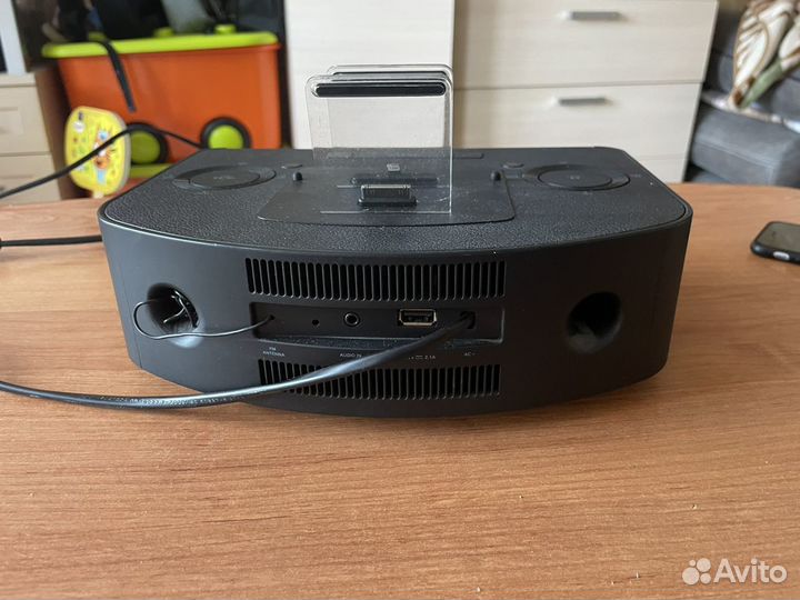 Радиочасы с зарядкой philips AJ7260D/12