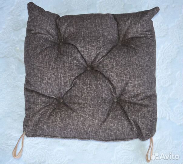 Подушки сидушки на стулья новые