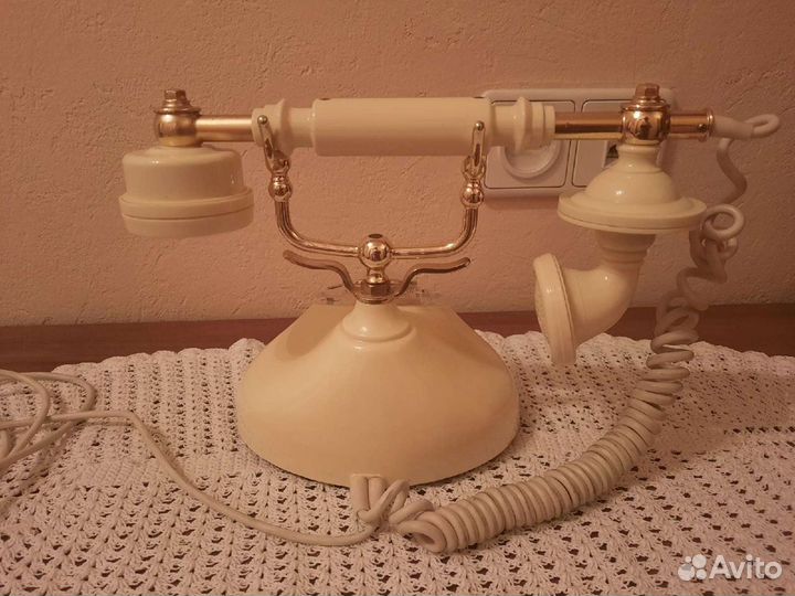 Телефон дисковый