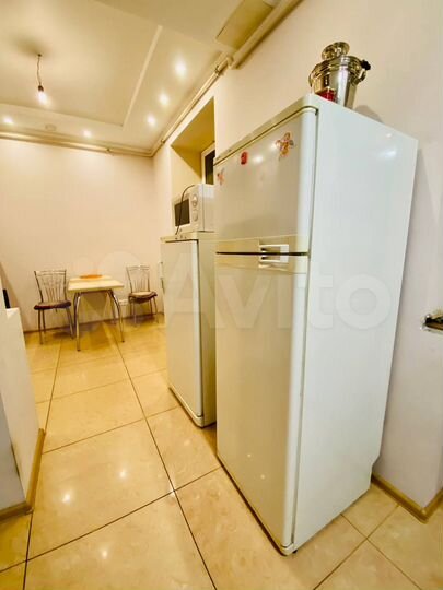 2-к. квартира, 53 м², 1/5 эт.