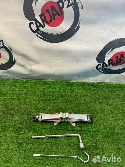 Домкрат(3) Honda Grace GM4 LEB-H1 2016