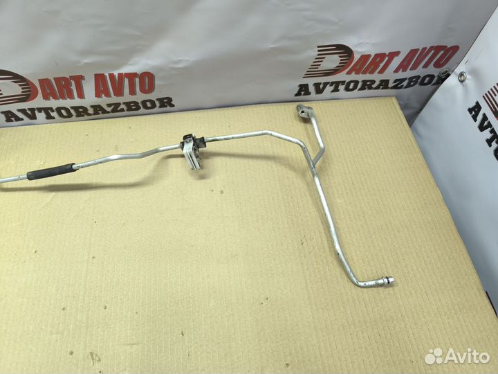 Патрубок Mitsubishi Pajero Sport 3