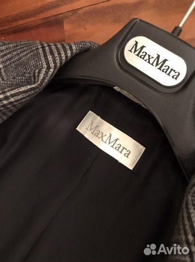 Костюм Max Mara