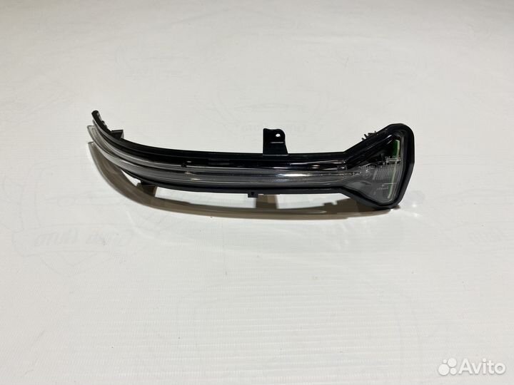 Левый поворотник Mercedes G30 G31 G38 G11 G12 G14