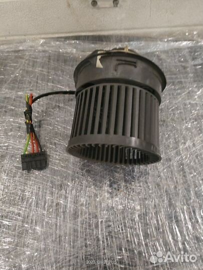 Вентилятор отопителя Peugeot 308 T7 EP6 1.6 120