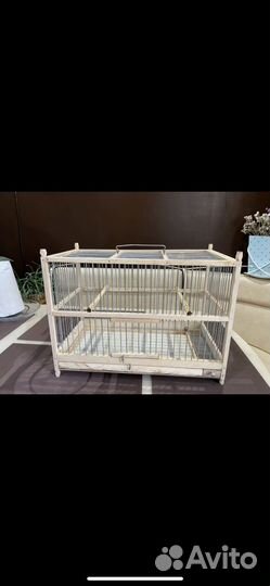 Деревянные клетки для птиц