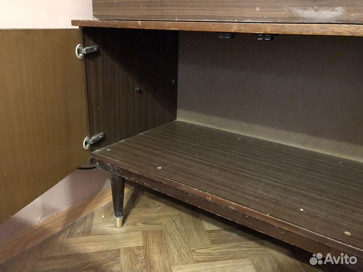 Шкаф секретер советский