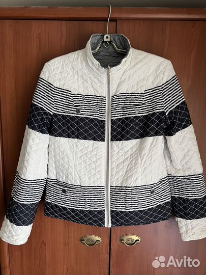 Куртка жен. двухсторонняя р. 46-48