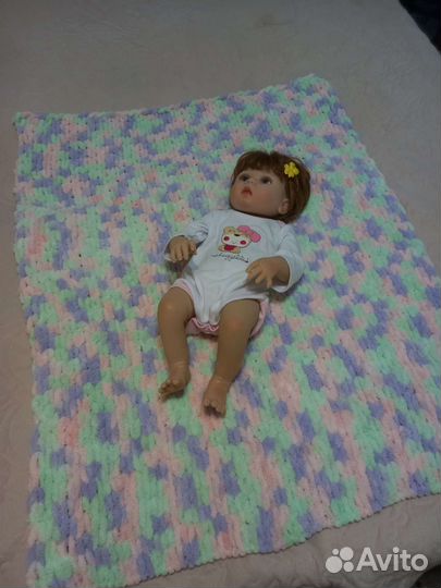 Плюшевый плед в коляску