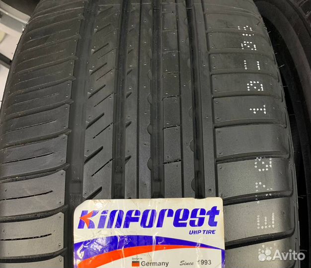 Kinforest KF550-UHP 275/40 R20 и 315/35 R20 106Y