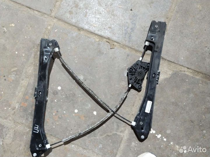 Стеклоподъемник volkswagen jetta 6