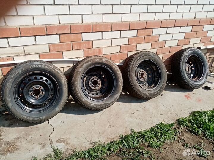 R16 Minerva Eco Stud 215/65, PCD 5x160 DIA 60.1