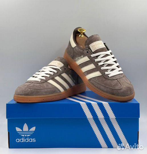 Adidas Spezial brown