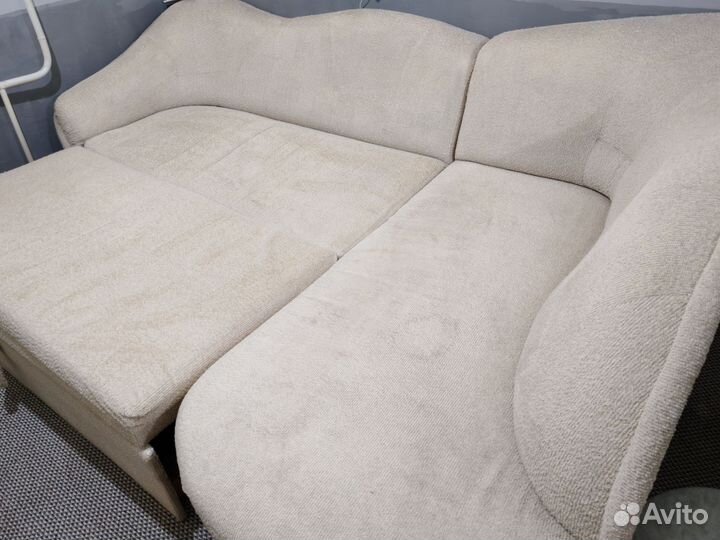 Угловой диван