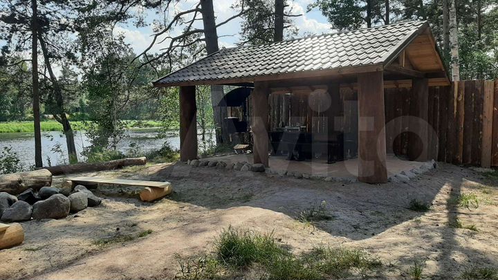 Дом 160 м² на участке 12 сот.