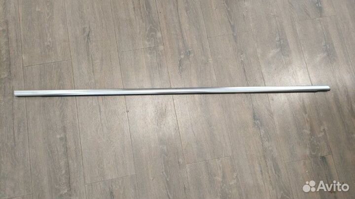 Молдинг стекла задний правый Bmw 750Lix F02 N63