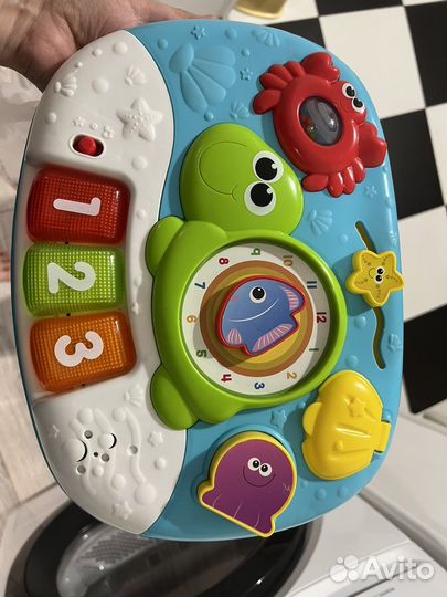 Развивающие игрушки для малышей пакетом