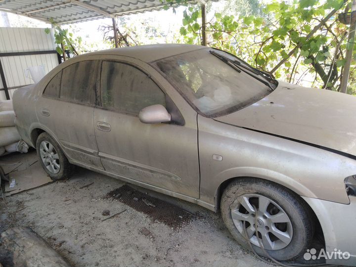 Nissan almera classic