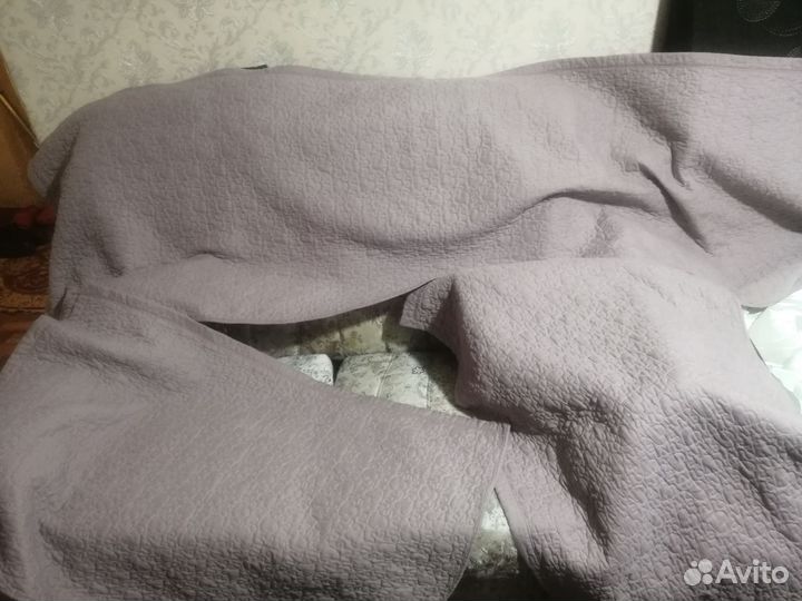 Накидки на диван и кресла