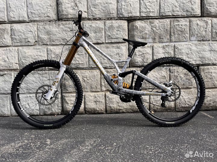 Велосипед Specialized Demo 29 Custom (L, 2024)