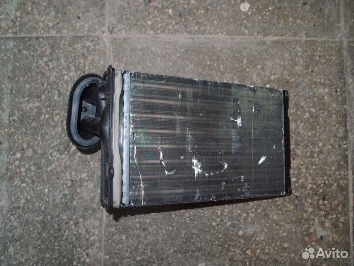 Радиатор печки audi a4 b5 a6 c5/ Радиатор отопител