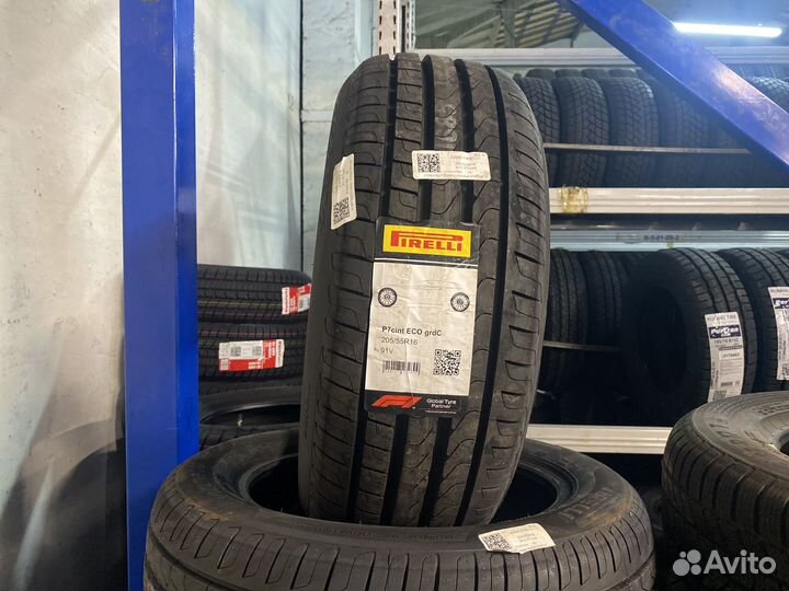 Kumho Solus 4S HA32 215/55 R16 97V