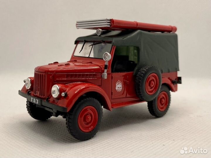 Коллекц. модели 1:43 Автомобили на службе