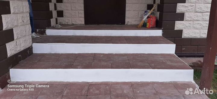 Бригада строителей