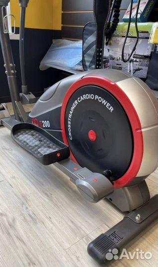 Эллиптический тренажер CardioPower E249