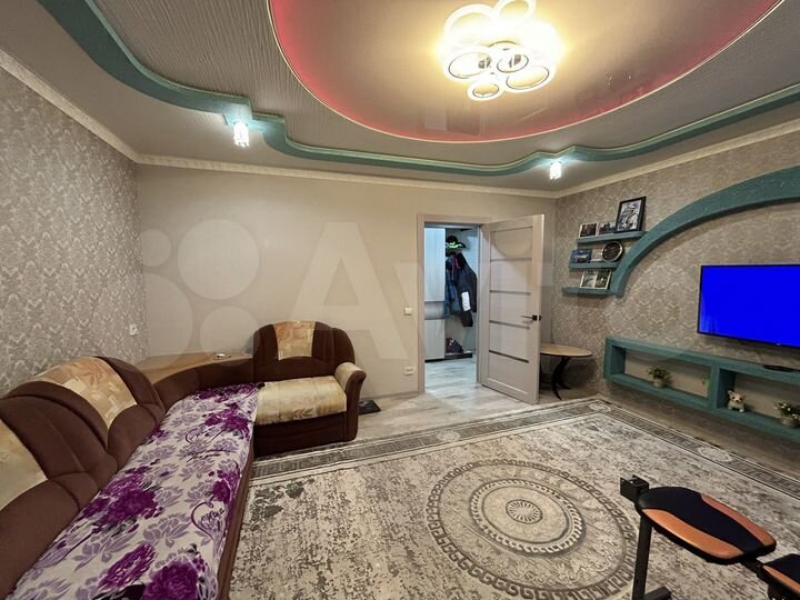 3-к. квартира, 65 м², 3/9 эт.