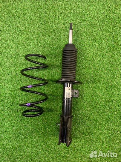 Стойка подвески Suzuki Swift ZC33S