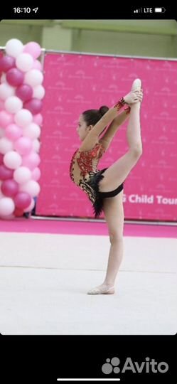 Купальник для художественной гимнастики