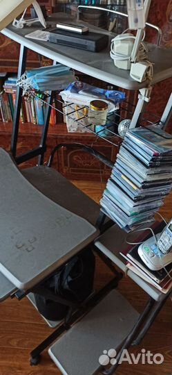 Стол для компьютера