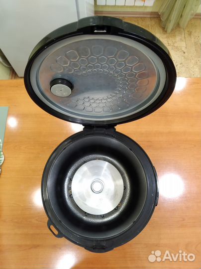 Мультиварка Redmond RMC-M34